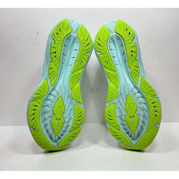 Asics Novablast 4 Shoes White Blue Womens Size 10 Running Sneakers Road 1012B510 - Picture 6 of 8